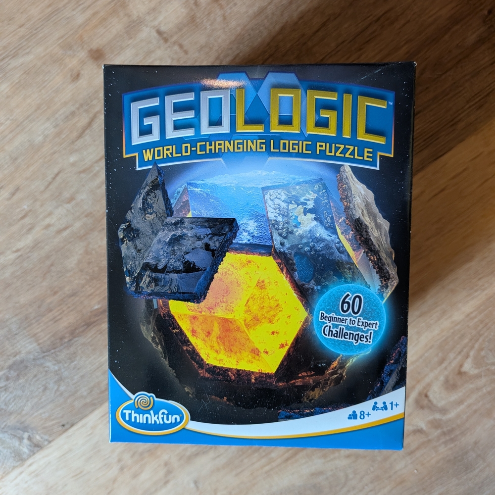 GeoLogic World-Changing Logic Puzzle - Yellow and Blue